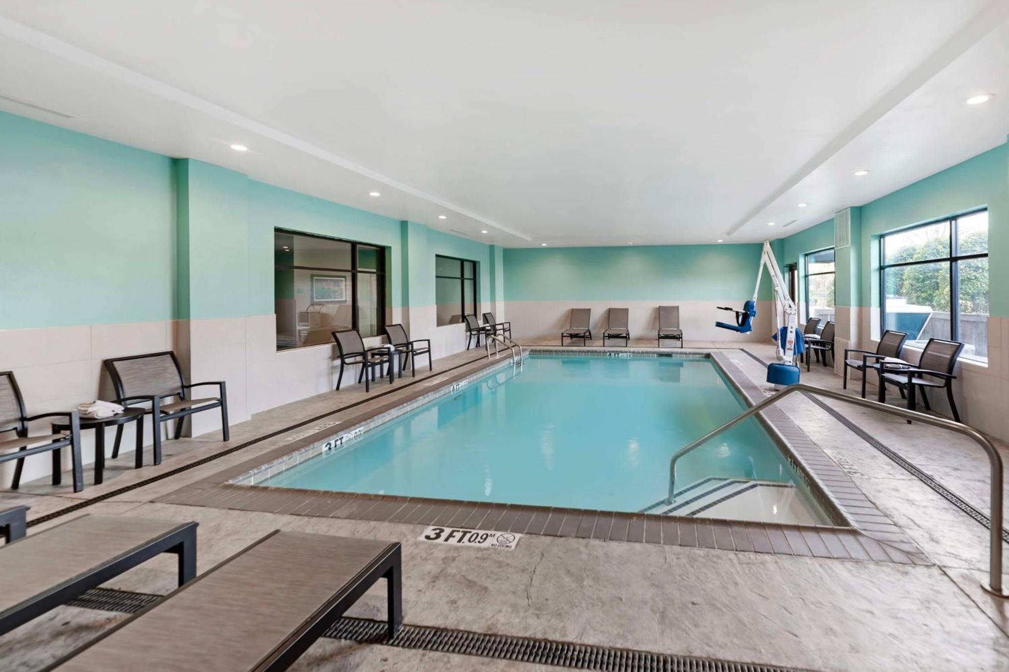 Best Western Plus Executive Residency Marion Buitenkant foto